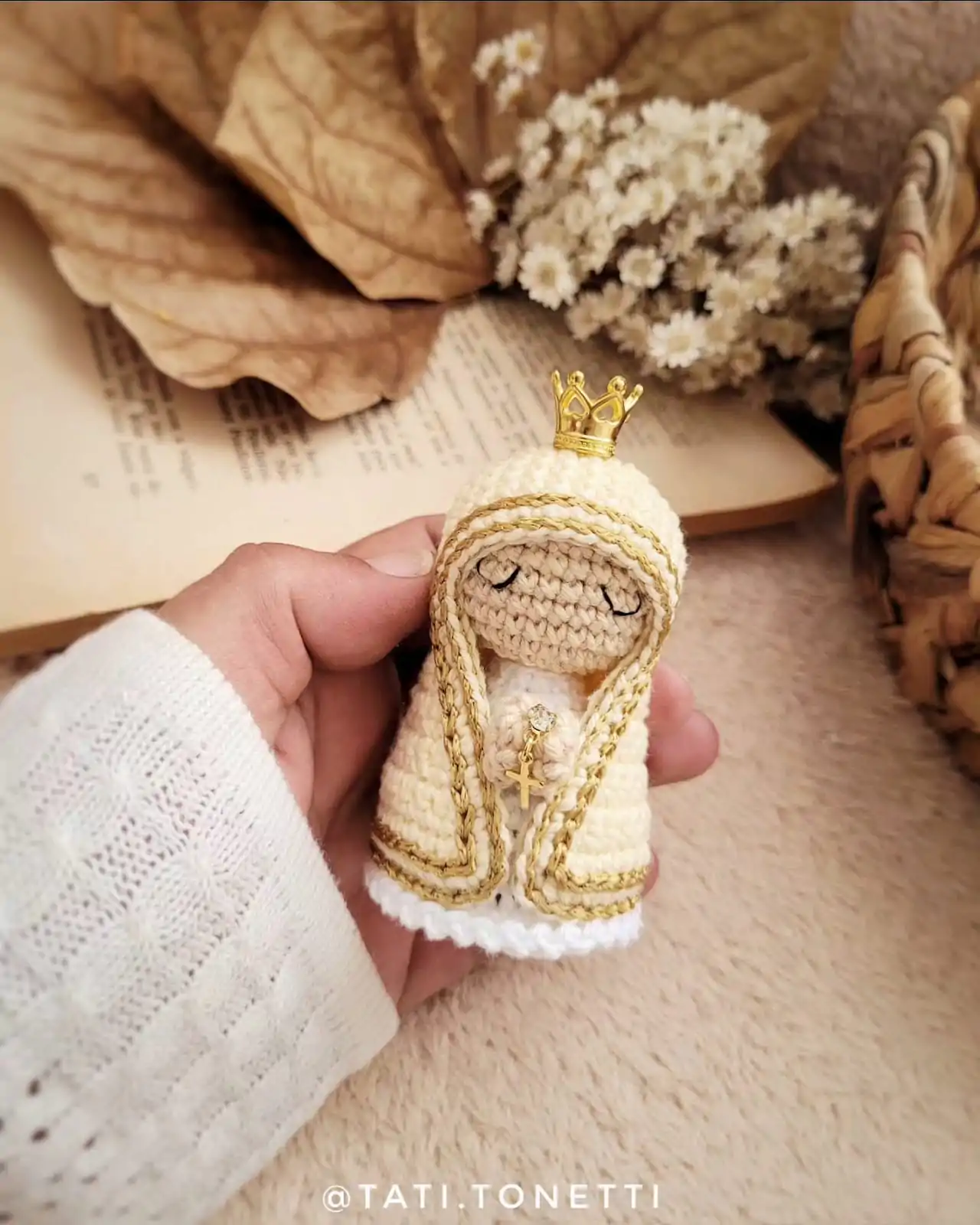 Mini Nossa Senhora em Amigurumi | E-book em PDF - Imagem 7