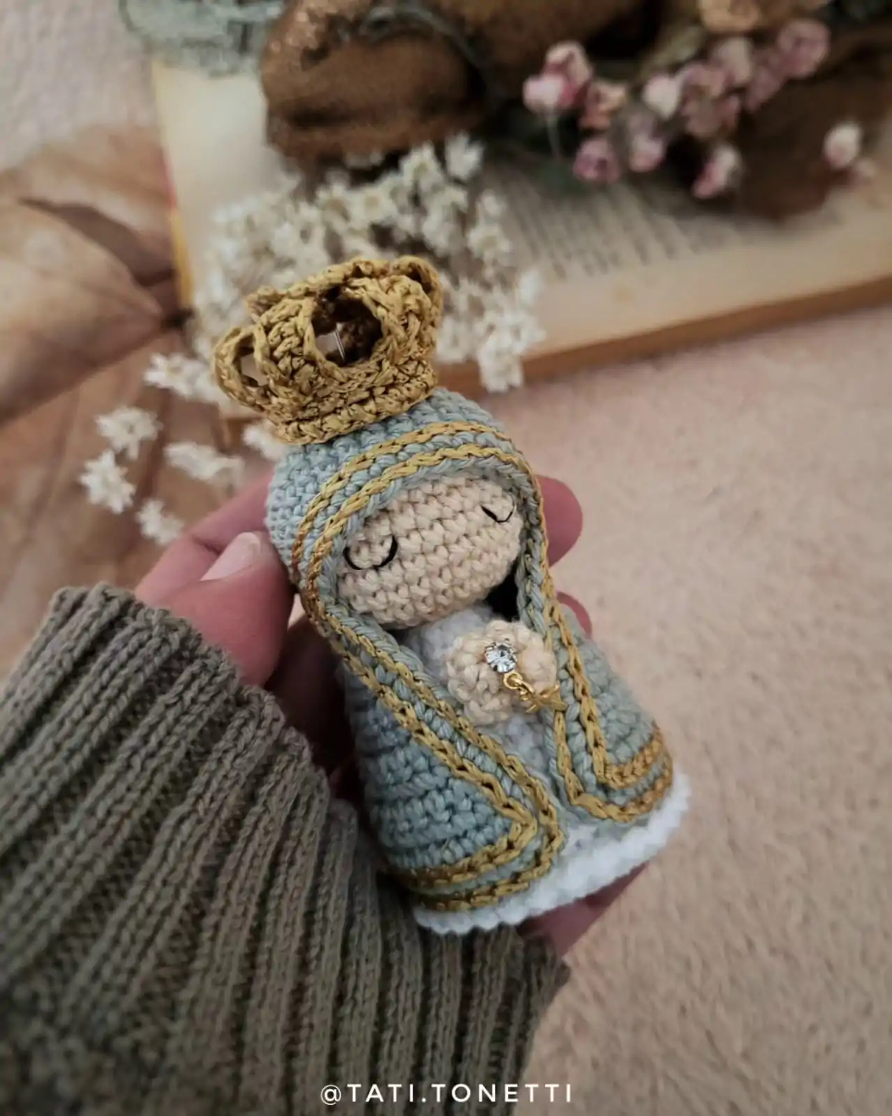 Mini Nossa Senhora em Amigurumi | E-book em PDF - Imagem 13