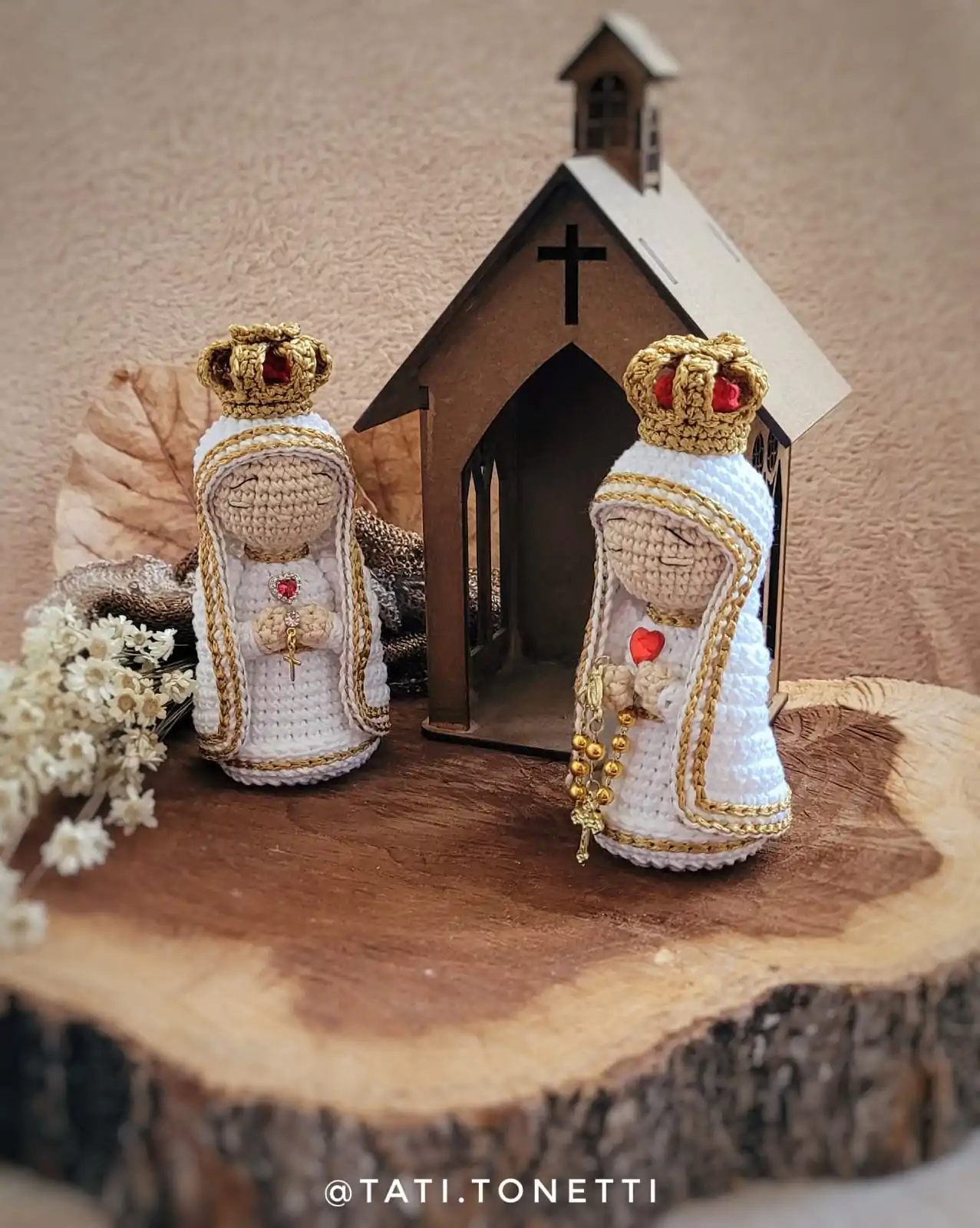 Mini Nossa Senhora de Fátima em Amigurumi | E-book em PDF - Imagem 8