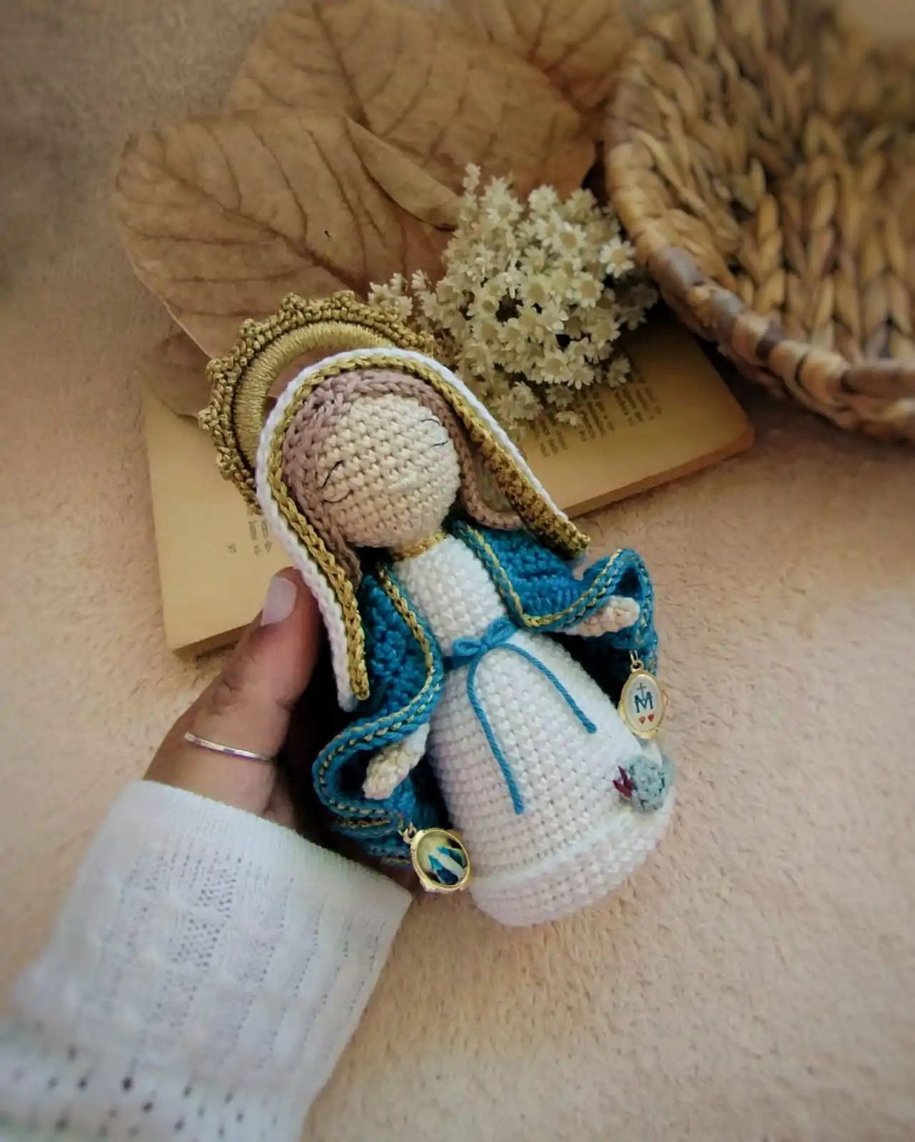 Nossa Senhora das Graças 17 cm em Amigurumi | E-book PDF - Imagem 4