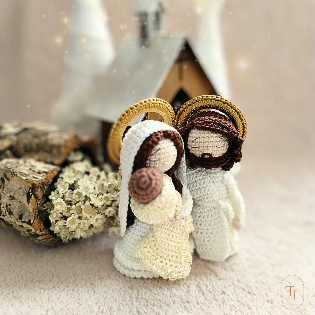 Pequena Sagrada Familia em Amigurumi | E-book em PDF