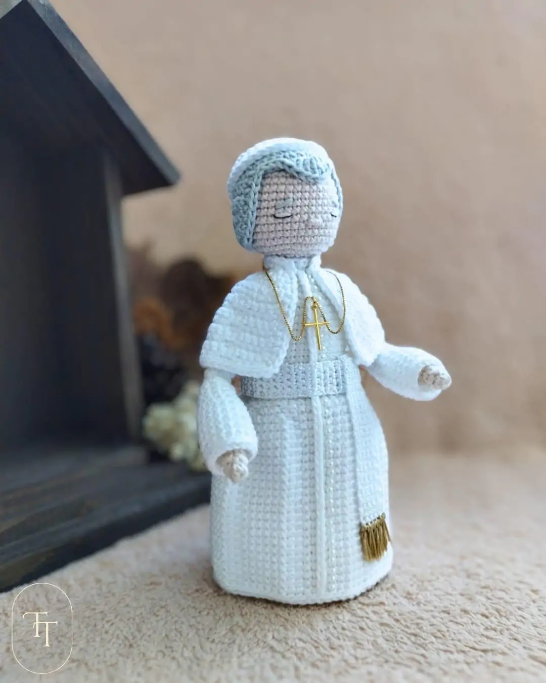 São João Paulo II em Amigurumi | E-book PDF (Collab Encantarte) - Imagem 3