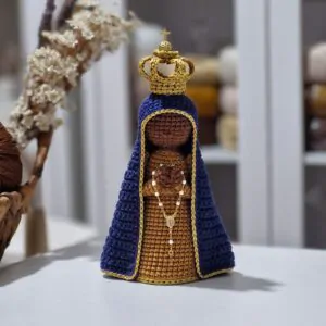 Nossa Senhora em Amigurumi